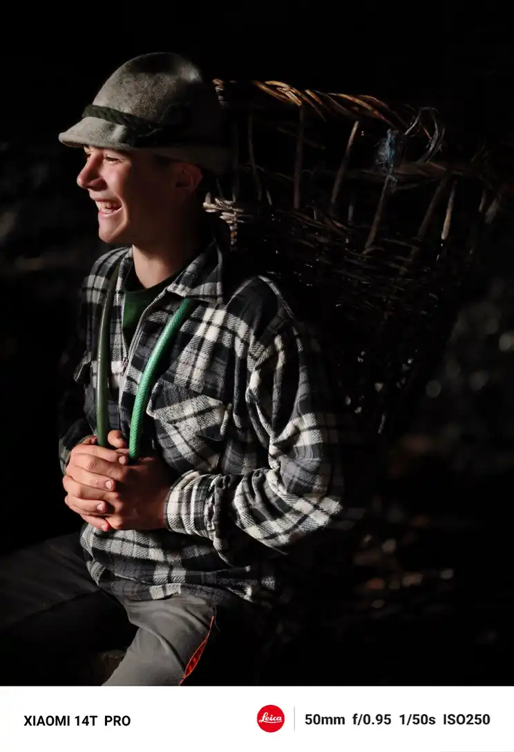 Mesterportré kép | 50mm f/0.5 1/50s ISO250